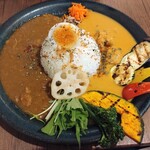 厳選新潟米とおいしいカレー 穂の里 - 合いがけカレー（1320円）、焼き野菜（220円）