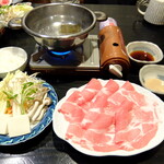 Shabu Shabu Sukiyaki Hitori Nabe megu - 