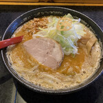 Mendokoro Hasumi Hiragishi Ten - まぐろ豚骨ピリ辛味噌ラーメン＠950円