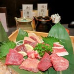 Private rooms Basashi Niku Zushi Tategami Toyota Ekimae Ten - 