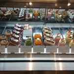 Patisserie Lumiere - 