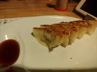 Ippudo Sendai Higashiguchi Ten - 餃子も美味しい