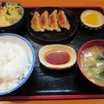 Aoba - ギョウザ定食(ギョウザは四個か八個になってます)