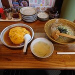 めん喰い屋 - ●塩ラーメン　701円
            ●天津飯（味薄め）　762円