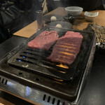 Wagyu Yakiniku Ushi WAKA Maru Shinbashi Ten - 