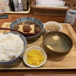 Nikudofu to Lemon Sour Taishu Shokudo Yasubee Kofu Ekimae Ten - 