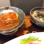 五幸 - 煮込みハンバーグと温蕎麦