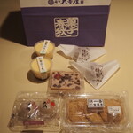 Wagashi Tsukasa Fuchu Ooteraya - 和菓子たち