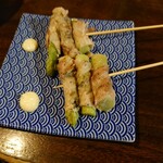 個室 炭火と日本酒 吟助 - 豚肉アスパラ巻き