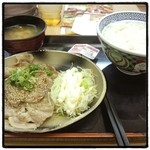 Yoshinoya Ichigosen Mitsuzawa Nakamachi Ten - ねぎ塩豚ロース定食　ご飯大盛　