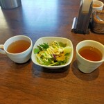 居残り 連 - サラダとスープとお茶