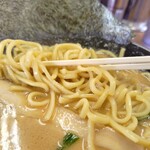 Rice to Ramen Tachikawa Ya Isesaki Ten - 麺は短めストレート