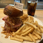 BURGER REVOLUTION KYOTO - 