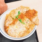 Katsuya Gifu Minami Uzura Ten - カツとじ丼