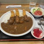 じょっぱり食堂 - 海老フライカレー