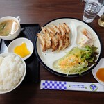 Ryuho - 令和5年5月
                      ぎょうざランチ 600円 
                      餃子10個、サラダ、ライス、スープ、漬けもの