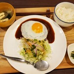 Kitchen Hiiragi - ハンバーグ定食