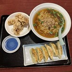 Taiwanese Fukutei Isehara Ten - 台湾ラーメン、餃子、唐揚げ