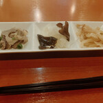 Tenobe Gyoza Bar Wing Village - 