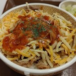 Sukiya Jusango Akita Ushijima Ten - トマトチーズ牛丼