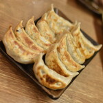 肉汁餃子のダンダダン - 肉汁焼餃子（６個６１４円・写真は１２個１，２２８円）２０２３年５月