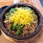 Toriaezu Bibimbap Iidabashi Aigadenterasuten - 牛プルコギ丼（ハーフ）