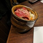 備長炭焼肉としゃぶしゃぶ 仔虎 - 壺漬カルビ(竹虎の一部)