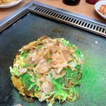 Yakiniku Horumon Jingisukan Gotsubo - 