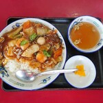 Manri Sakai Ten - 中華飯 920円