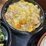 千とせ - ざるそば親子丼（ご飯少なめ）
880円