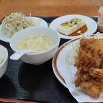 Taiwanese Hachimi Sen - 鶏肉の唐揚げランチ