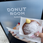 DONUT ROOM - 