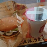 BURGER KING Obihiro Ten - アボカドワッパーセット(ドリンクはコーラ)1090円+オニオンリング350円追加