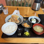 元祖からあげ食堂 天 - 料理写真: