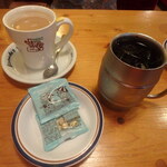 KOMEDA’S Coffee Kamakura Fukasawa Ten - たっぷりサイズアイス豆乳オーレ￥620
                        、たっぷりサイズアイスコーヒー￥600