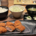 Katsu Senmon Kin no Koromo Lalaport Kadoma Ten - 豚フィレカツ定食