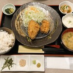 Hashidekireru Tonkatsu no Omise Mineo - 箸できれるとんかつ　麦とろ定食…税込2200円