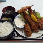 Kitchen Minami - 海老フライ定食2400円