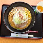 森のドア - めぇ～や味噌ラーメン 850円