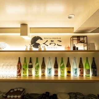 Lineup of carefully selected barrel sparkling wine and seasonal sake