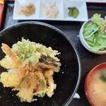 お食事 多幸 - 料理写真:このボリュームで1000円はコスパ良い！！