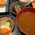 Hakata Motsu-nabe Takashou - ランチ定食の付け合わせ