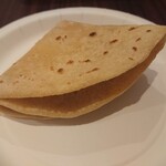 Roy's kitchen - ・Chapati 100円