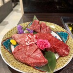 焼肉 赤と白 - 