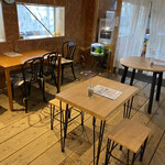 BLUE SPOON COFEE ROASTERS - お洒落modernなスペース屋根(´∀｀)