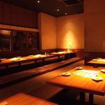 Izakaya Kamadoka Matsudo Nishiguchi Ten - 最大36名様までOKの掘りごたつ式座敷♪お席の間隔がゆったりしていますので会社宴会などにも◎ですよ★　※系列店写真