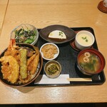 Kuzushi Kappou Tempura Takenoan Higashiginza Ten - 