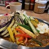 カレーとデミ カサネヤ - 