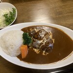 G.G & Berg - ハンバーグカリー920円、サラダ付き