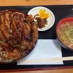 レストハウス釜山 - ソースカツ丼1,000円(税込)